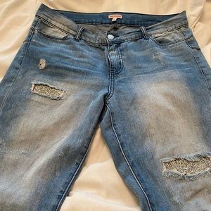 Juicy Couture Light Wash Distressed and Embellished Mid- Rise  jean size 12